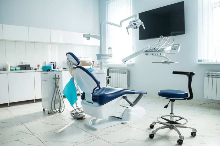 La tecnología es fundamental en el negocio de las clínicas dentales